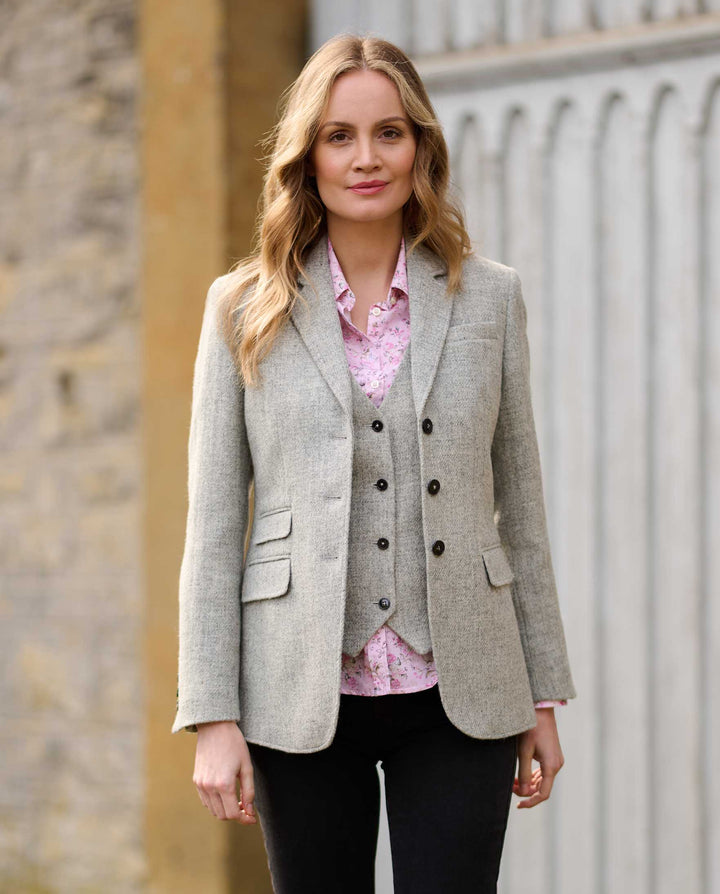 Carola blazer dame, Harris Tweed, lys grå melange